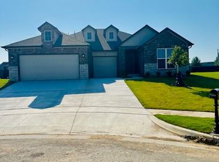 3601 W Jacksonville St, Broken Arrow, OK 74012