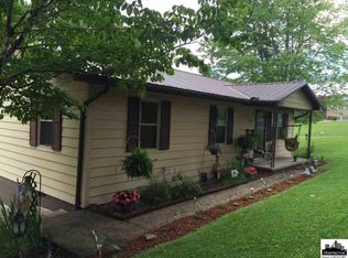 153 Chalk Hill Rd, Fort Gay, WV 25514