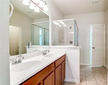7933 Hannah St — Photo 7