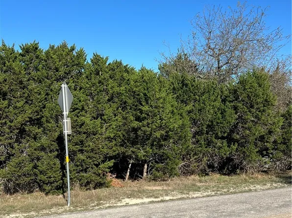 440 Canyon Edge, Canyon Lake, TX 78133