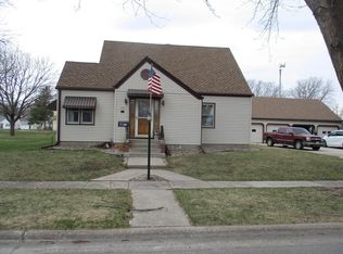 312 S Harrison St, Laurens, IA 50554