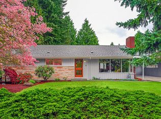 7229 NE 156th St, Kenmore, WA 98028