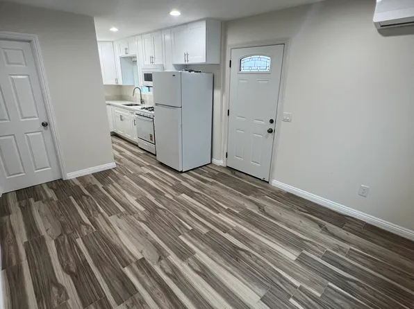 1340 Hudspeth St #C, Simi Valley, CA 93065