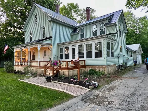 35 Park Street, Dover-Foxcroft, ME 04426
