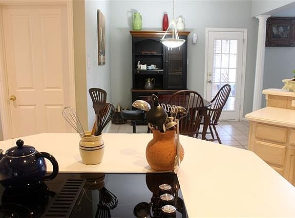 2nd image of 4508 Huntwick Dr