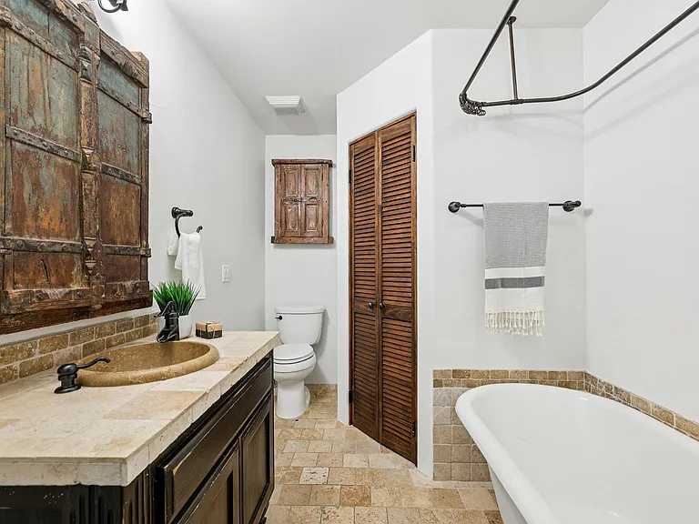 2706 Pearce Rd — Photo 20