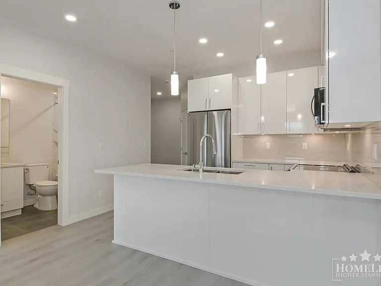 33886 Pine St #418 — Photo 7
