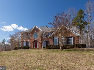 6000 Stanley Run Pl, Hughesville, MD 20637