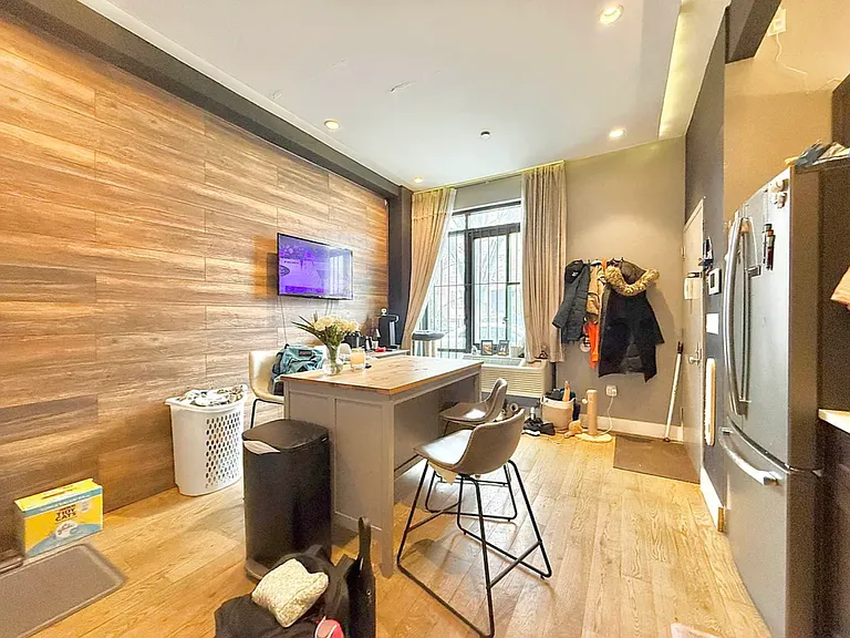 79 Suydam St #4 — Photo 4