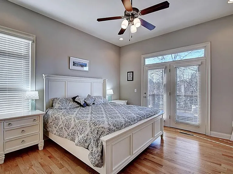 121 Lake Haven Dr — Photo 15