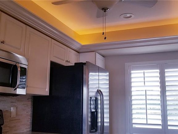 3rd image of 14931 Park Lake Dr APT 205
