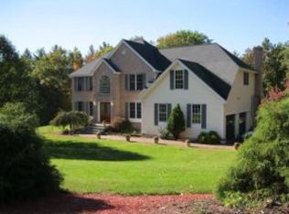 2 Bradford Rd, Windham, NH 03087