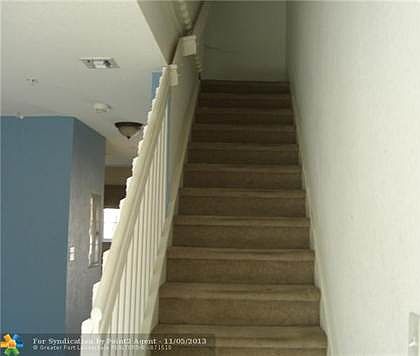 5th image of 2044 NE 167th St #3-126