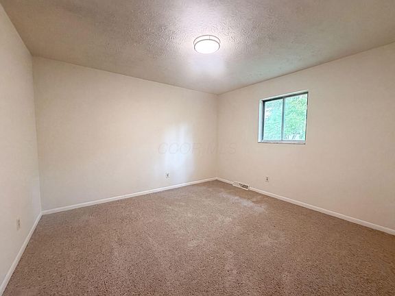 4th image of 5129 Etna Rd