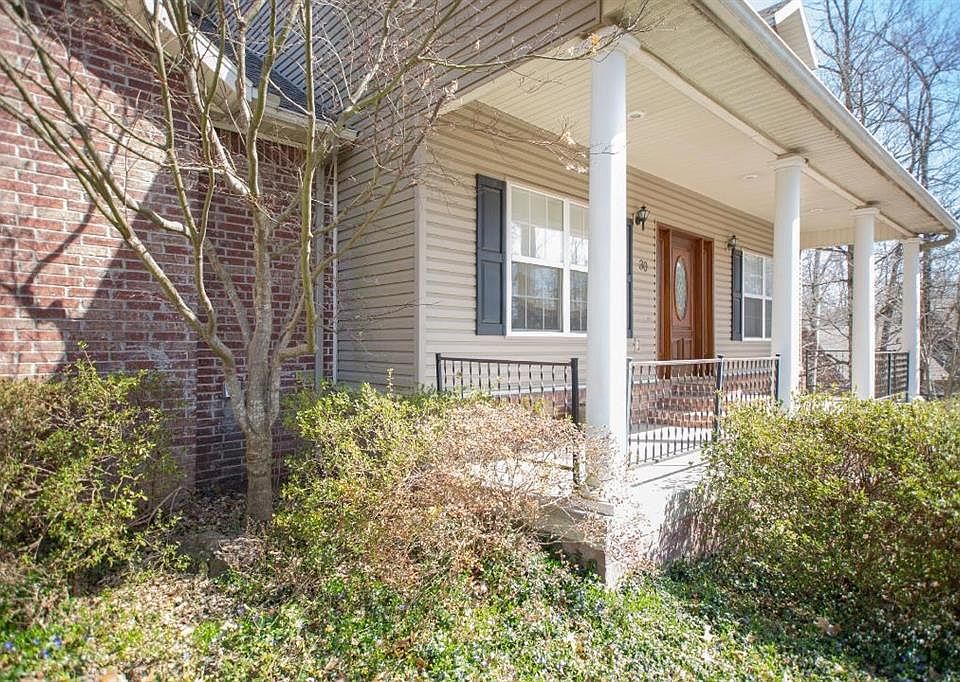 1st image of 30 Morganshire Dr