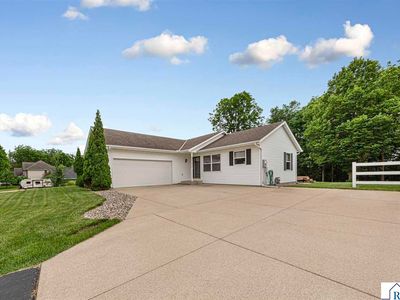 308 Meadow Woods Dr, Mankato, MN, 56001