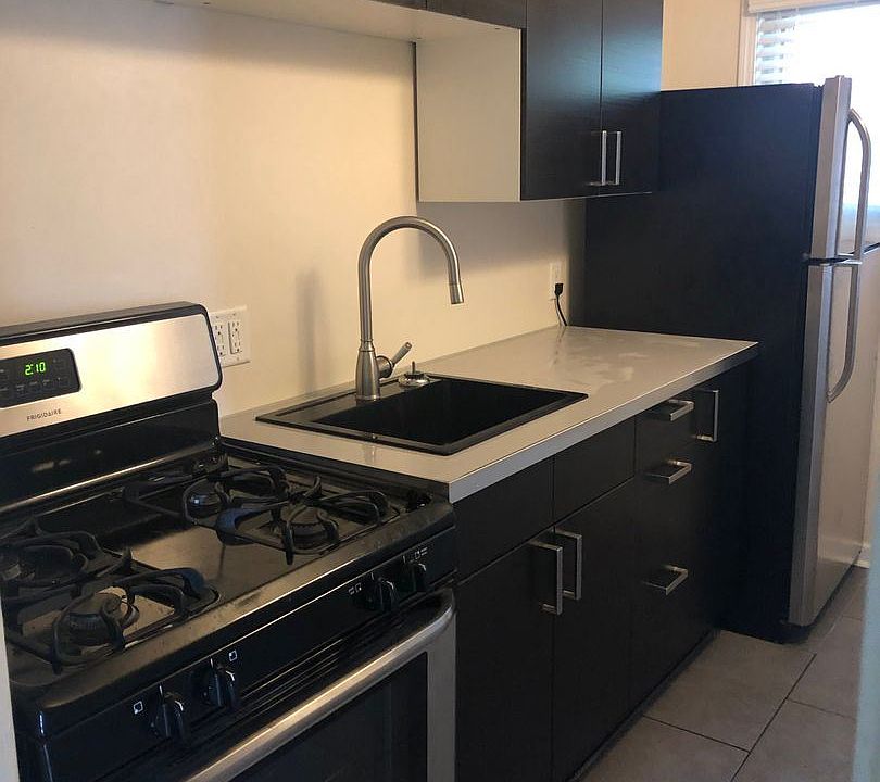 1st image of 10 Indian Springs Dr APT L