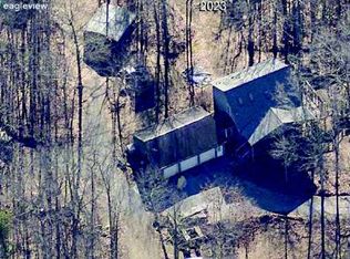 6860 Bradshaw Rd, Salem, VA 24153