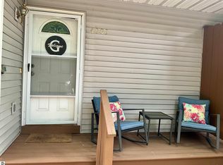 4003 Robin Hood Ln, Traverse City, MI 49686