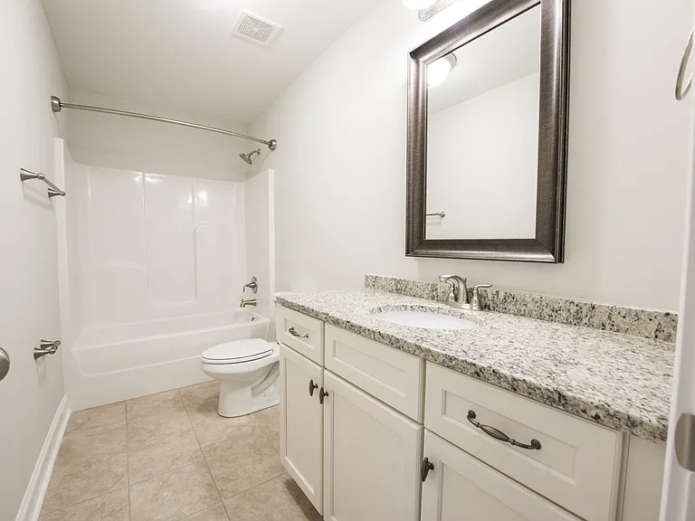 2304 Snowshill Ln — Photo 14