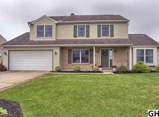 5 Royal Palm Dr, Mechanicsburg, PA 17050