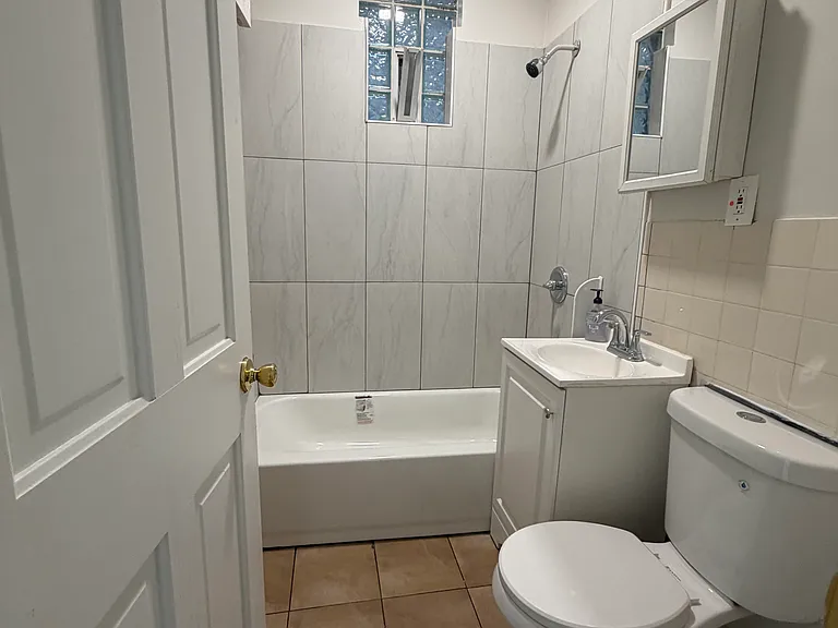 3125 W Pershing Rd #2 — Photo 9