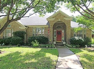 8904 Smokey Dr, Plano, TX 75025