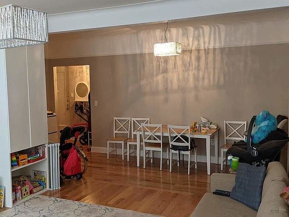 4th image of 884 W End Ave APT 85