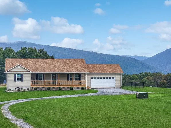 169 Green Meadows Ln, Caldwell, WV 24925