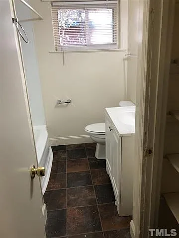 3009 N Duke St — Photo 2