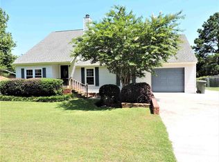 618 Skyway Dr, Warner Robins, GA 31088