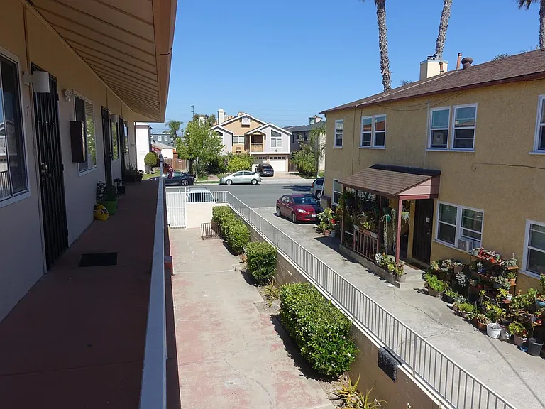 Courtyard View