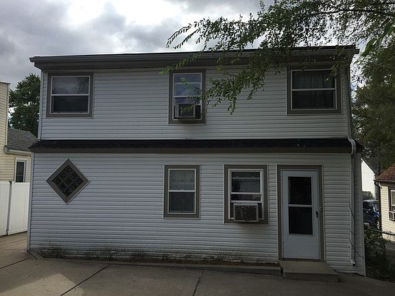 2nd image of 317 Clifton Dr