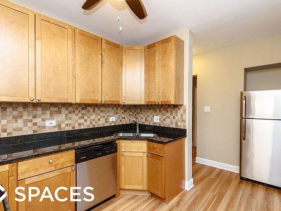 5th image of 1424 W Winona St #Unt3w