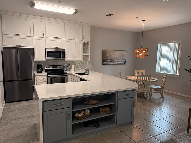 6410 Padre Blvd #207 — Photo 7