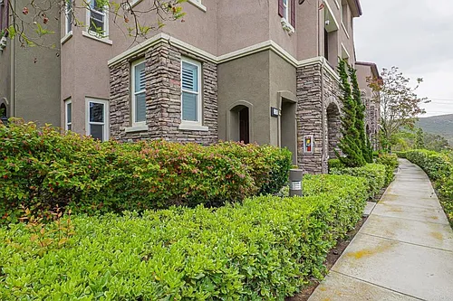 1382 Dandelion Way Photo 1