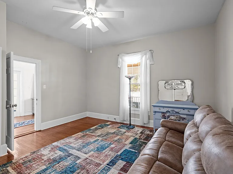 110 N Church St — Photo 29