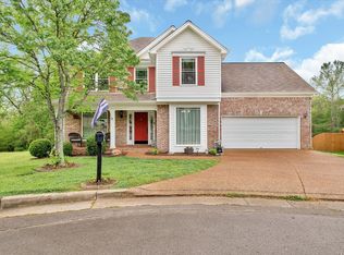 944 Waynewood Ln, Hermitage, TN 37076