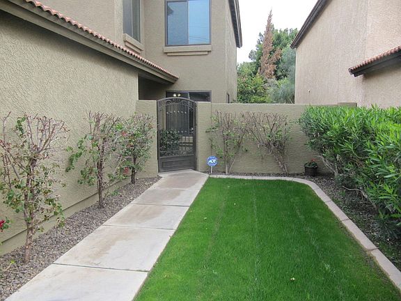 2nd image of 565 N Aspen Dr
