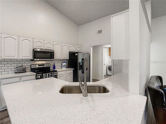 2nd image of 12769 Newfield Dr