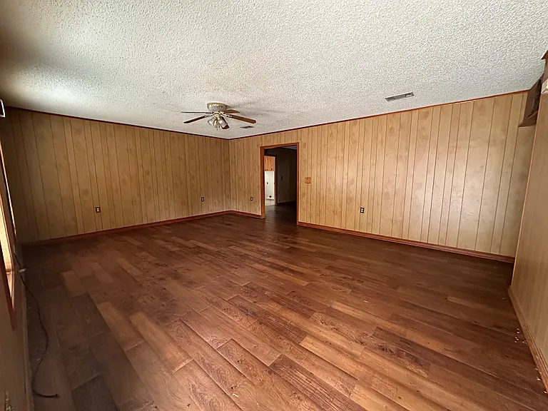 1210 Port Arthur Ter — Photo 2