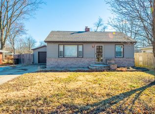 212 Twin Oaks Ct, East Peoria, IL