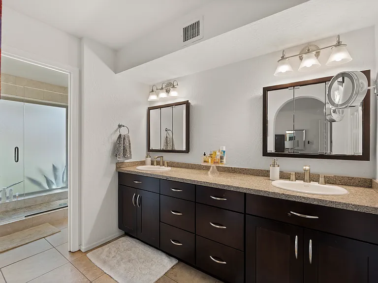 4327 E Lupine Ave — Photo 14