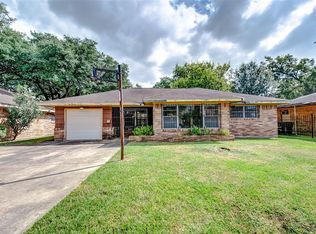4506 Moore St, Houston, TX 77009