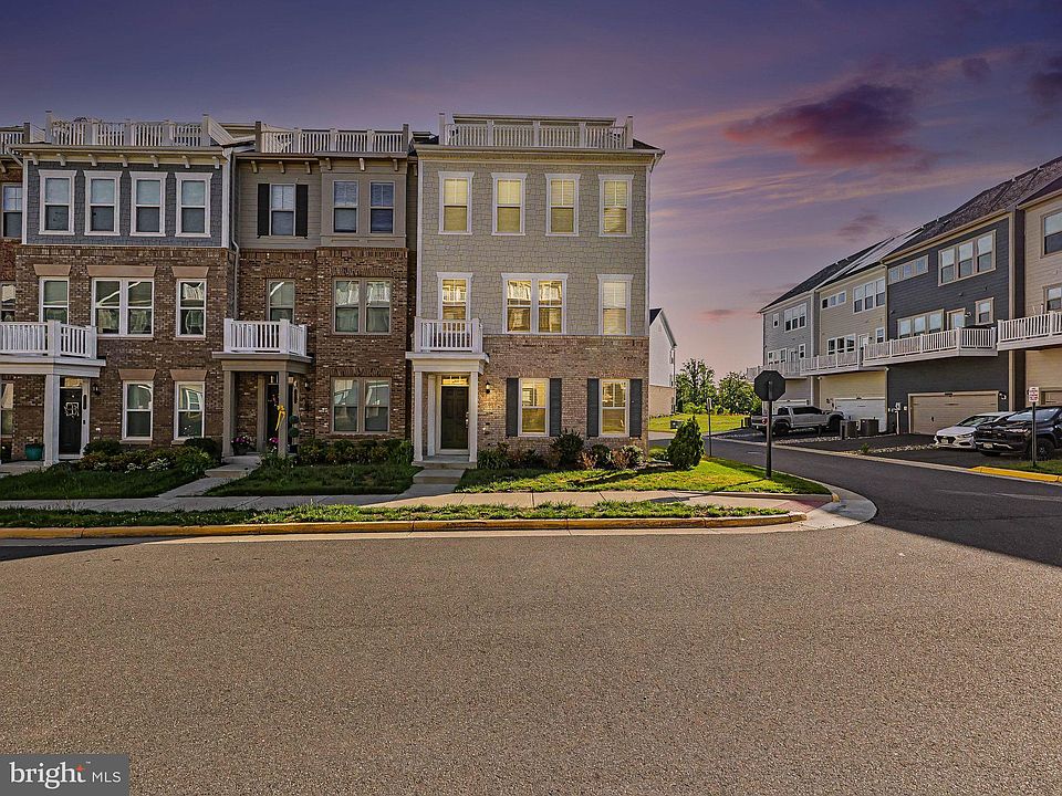 1st image of 1900 Greenbriar Hall Rd
