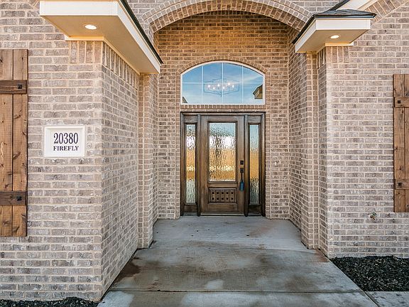 3rd image of 20380 Firefly Ln