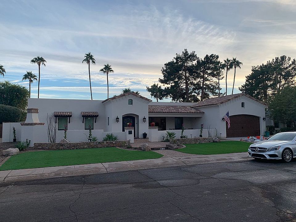 1st image of 8101 E Del Cristal Dr