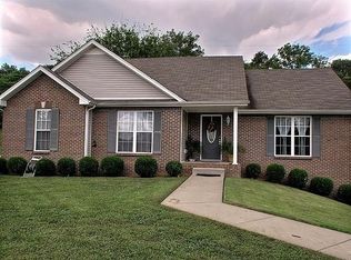 2498 Widgeon Dr, Clarksville, TN 37042