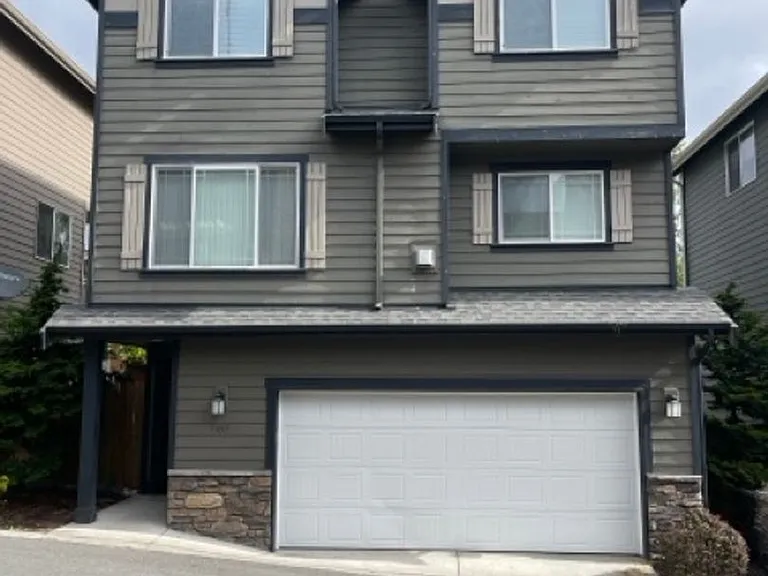 3307 132nd Pl SW — Photo 1