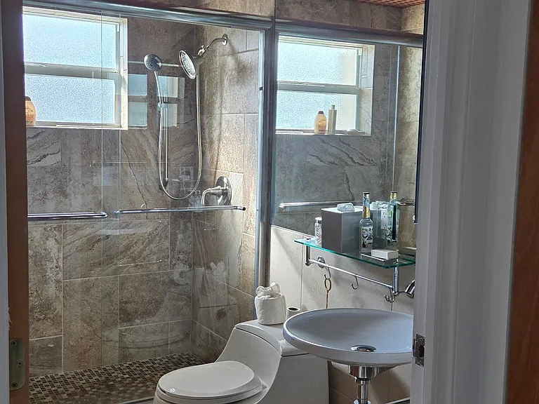 126 Gulfview Dr — Photo 20